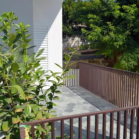 Гостевой дом Petrarca - Camere&suites Triflisco